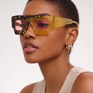 Glow Getter Specs - Solar Flare Flat Top Irregular Square Sunglasses